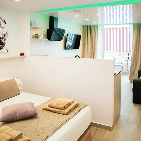 Luxury Borinquen With Parking And Swimming Pool Playa de las Americas (Tenerife)