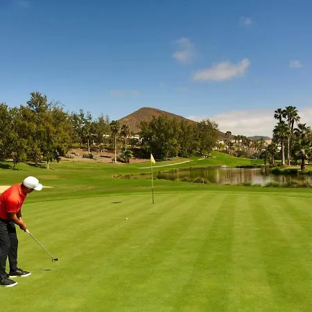 公寓 Luxury Borinquen With Parking And Swimming Pool 美洲海滩