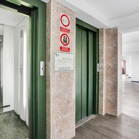 Luxury Borinquen With Parking And Swimming Pool Lägenhet