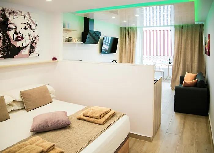 Luxury Borinquen With Parking And Swimming Pool Playa de las Américas
