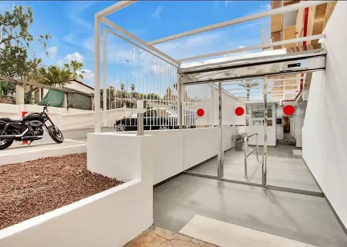 Luxury Borinquen With Parking And Swimming Pool 公寓 *